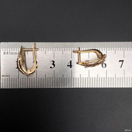 Золотые серьги 585пр. вес: 2,43гр