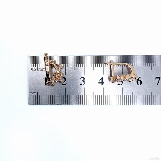 Золотые серьги с камнями 585пр. вес: 3,53гр