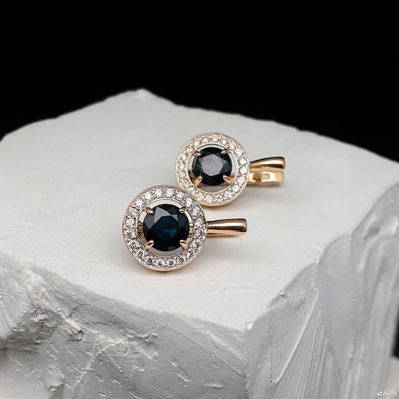 Золотые серьги с бриллиантами 585пр. вес :3,86гр