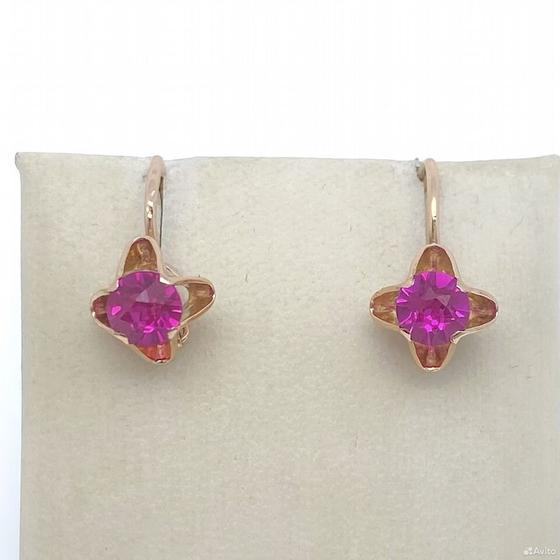Золотые серьги с камнями 583пр. вес: 2,75гр