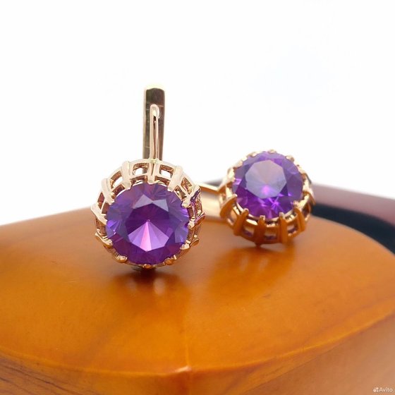 Золотые серьги с камнями 583пр. вес: 7,15гр