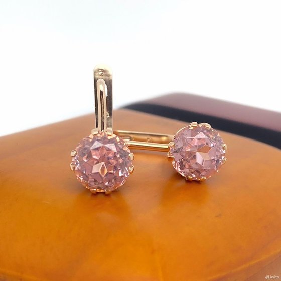 Золотые серьги с камнями 583пр. вес: 4,30гр
