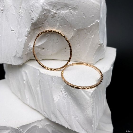 Золотые серьги 585пр. вес: 1,60гр