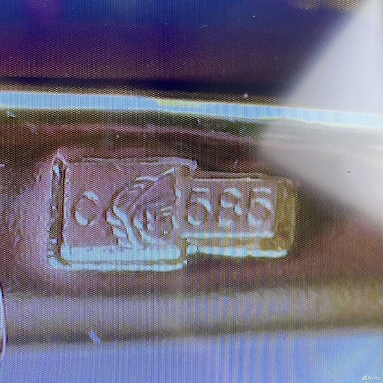 Золотые серьги с камнями 585пр. вес: 3,56гр