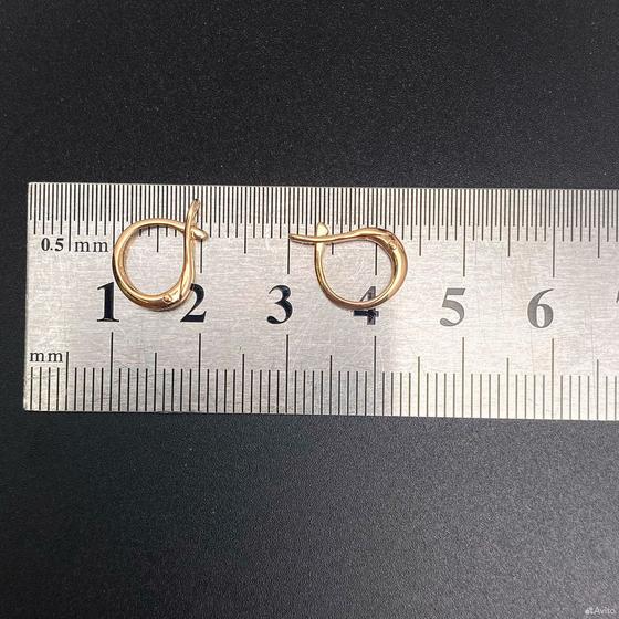 Золотые серьги 585пр. вес: 1,41гр