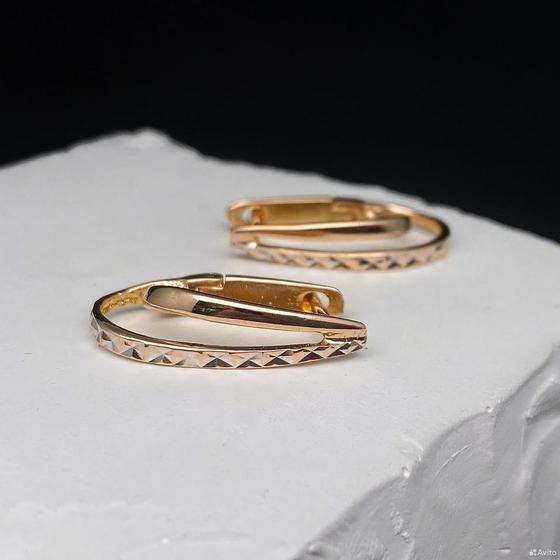 Золотые серьги 585пр. вес: 2,56гр