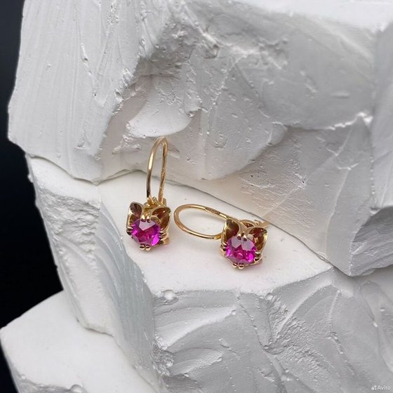 Золотые серьги с камнями 583пр. вес: 3,22гр