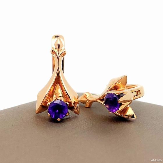 Золотые серьги с камнями 585пр. вес: 3,37гр