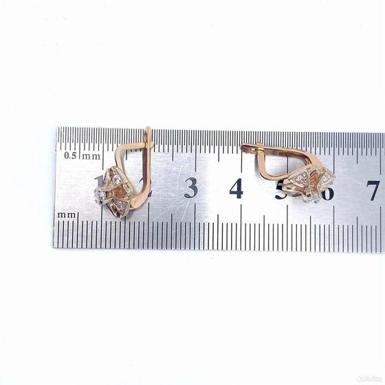 Золотые серьги с камнями 585пр. вес: 4,39гр