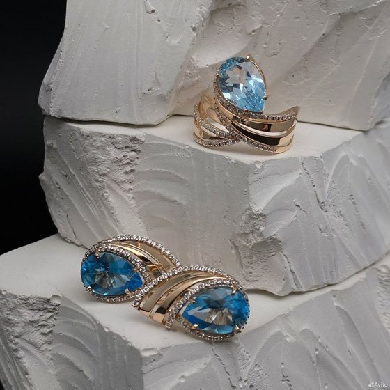 Золотые серьги с камнями 585пр. вес: 5,97гр