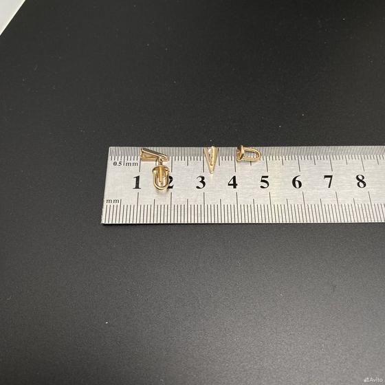 Золотые серьги с бриллиантами 585пр. вес: 1,22гр