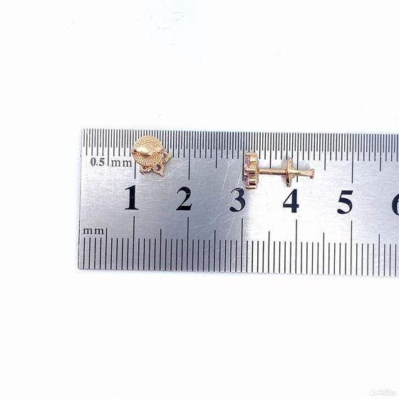 Золотые серьги с камнями 585пр. вес: 1,68гр