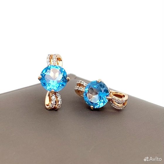 Золотые серьги с камнями 585пр. вес: 3,47гр