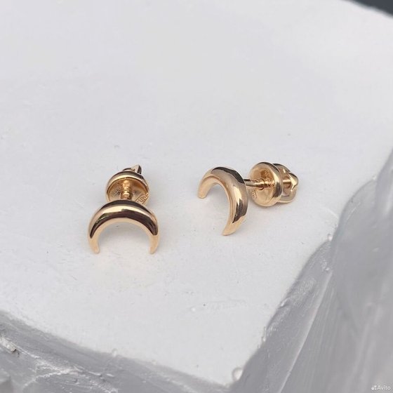 Золотые серьги 585пр. вес: 0,90гр