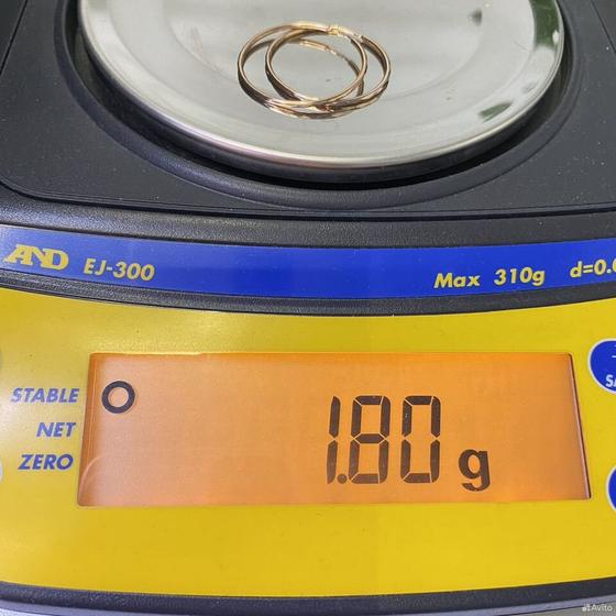 Золотые серьги 585пр. вес: 1,80гр
