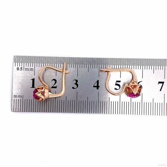 Золотые серьги с камнями 583пр. вес: 3,30гр