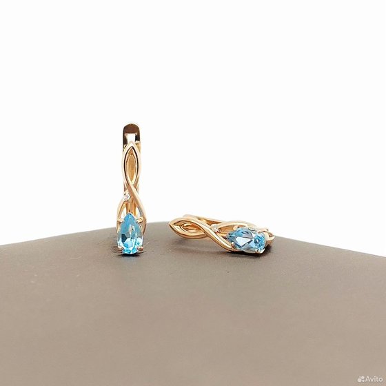 Золотые серьги с камнями 585пр. вес: 1,75гр