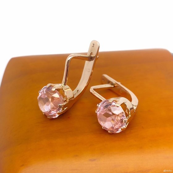 Золотые серьги с камнями 583пр. вес: 4,30гр