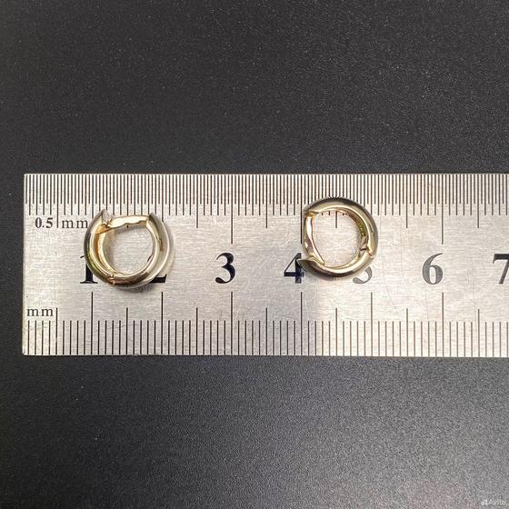 Золотые серьги 585пр. вес :4,21гр