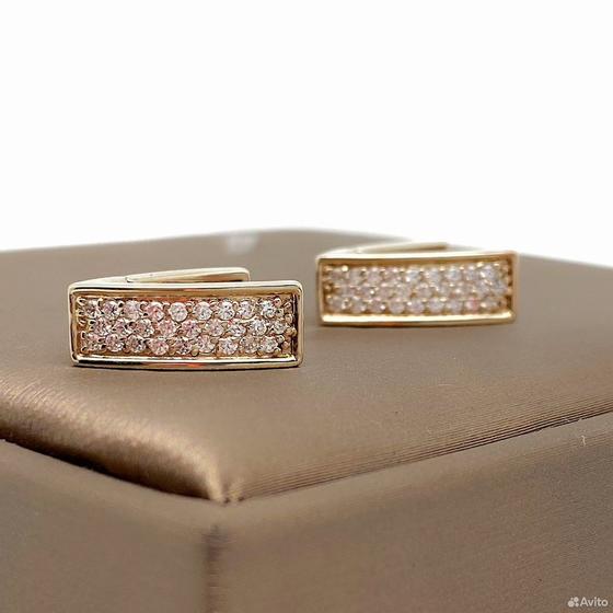 Золотые серьги с камнями 585пр. вес: 4,84гр