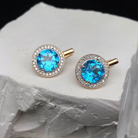 Золотые серьги с камнями 585пр. вес:4,13гр