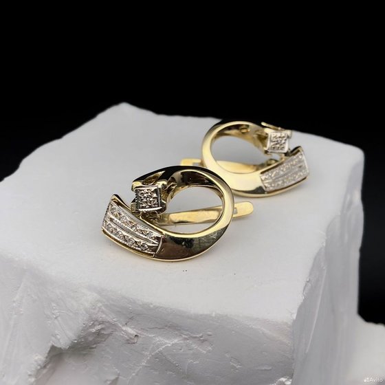 Золотые серьги с бриллиантами 585пр. вес: 7гр