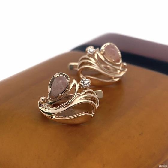 Золотые серьги с камнями 583пр. вес: 4,11гр