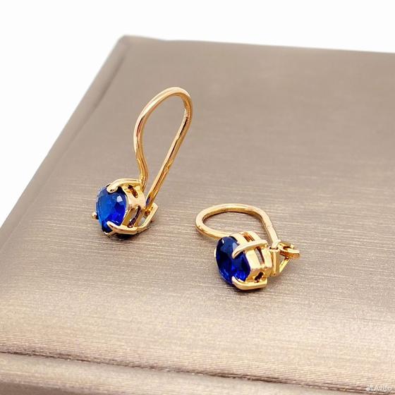 Золотые серьги с камнями 585пр. вес: 1,70гр