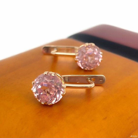 Золотые серьги с камнями 583пр. вес: 4,30гр