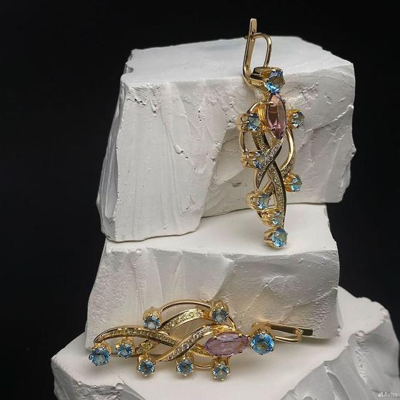 Золотые серьги с бриллиантами 750пр. вес: 23,95гр
