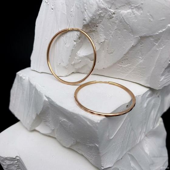 Золотые серьги 585пр. вес: 1,80гр