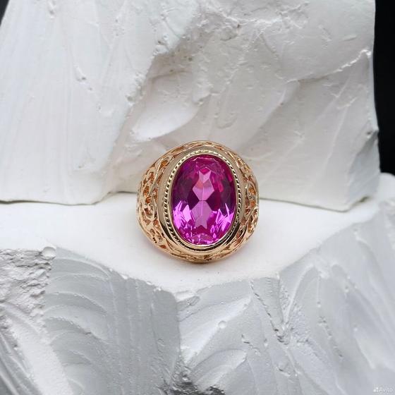 Золотое кольцо с камнем 583пр. размер: 18,8