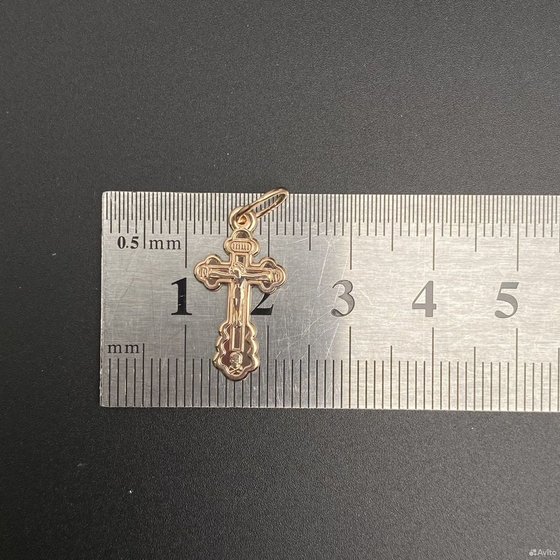 Золотой крест 585пр. вес: 0,46гр