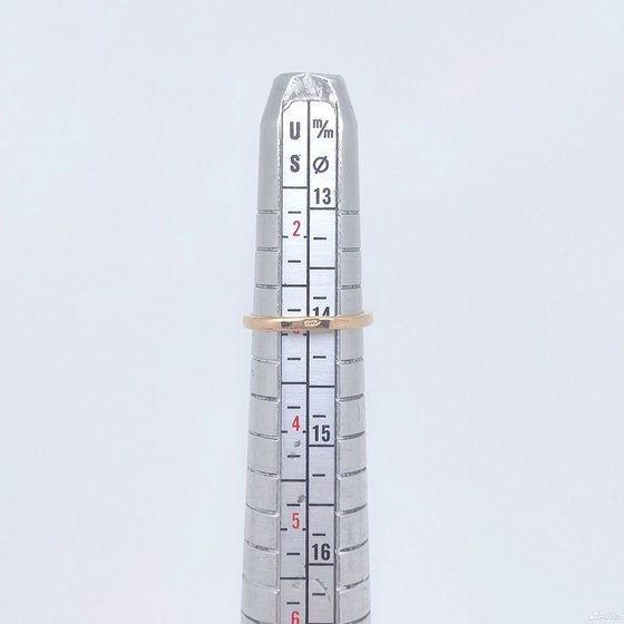 Золотое кольцо с камнями 585пр. размер: 14