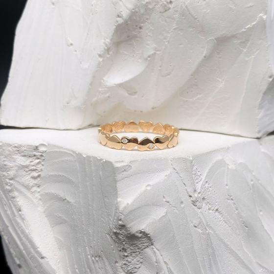 Золотое кольцо с бриллиантами 585пр. размер: 18,5