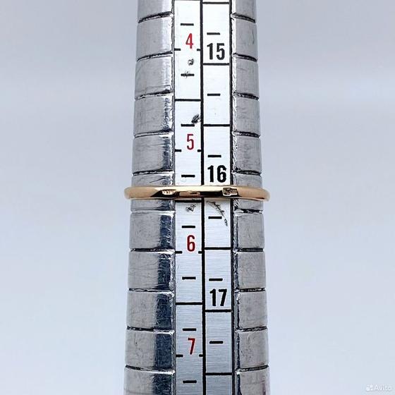 Золотое кольцо с камнями 585пр. размер: 16