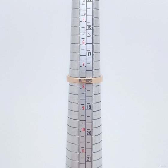 Золотое кольцо с камнем 585пр. размер: 17,8