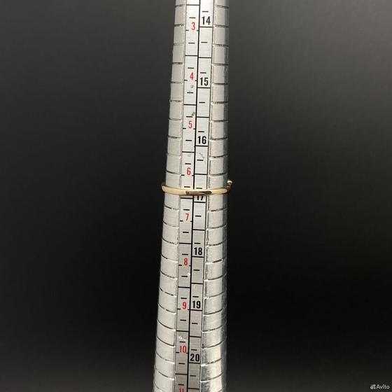 Золотое кольцо с камнем 585пр. размер: 16,8
