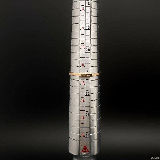 Золотое кольцо с камнем 585пр. размер: 21