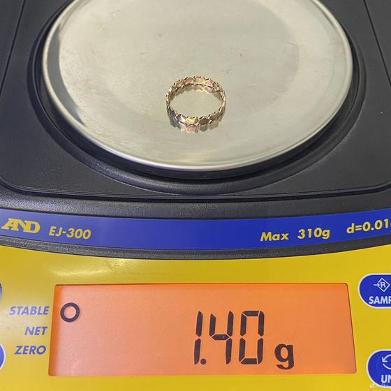 Золотое кольцо с бриллиантами 585пр. размер: 18,5