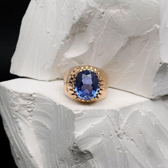 Золотое кольцо с камнем 583пр. размер: 17,5