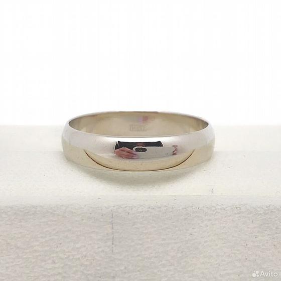 Золотое кольцо 585пр. вес: 2,12гр. размер: 16,7