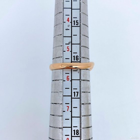Золотое кольцо с бриллиантами 585пр. размер: 16