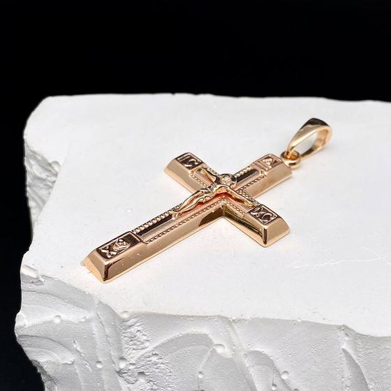 Золотой крест 375пр. вес: 3,04гр