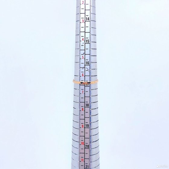 Золотое кольцо 585пр. вес: 1,13гр. размер: 16,8