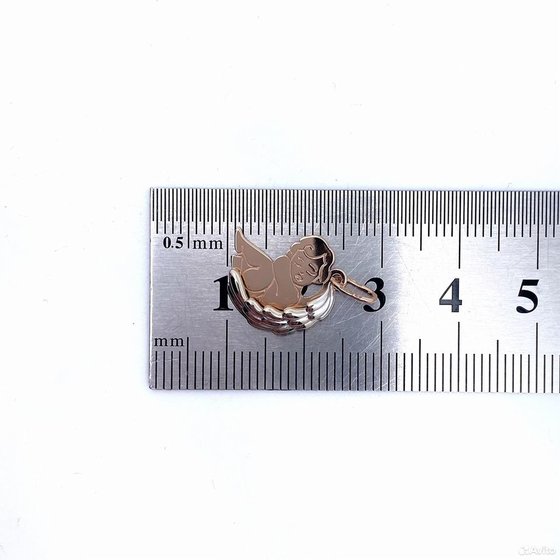 Золотая подвеска 585пр. вес: 1,26гр
