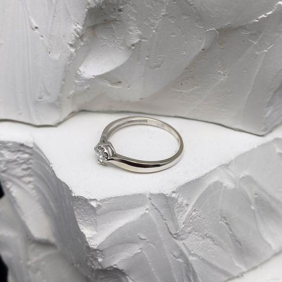 Золотое кольцо с бриллиантами 585пр. размер: 16