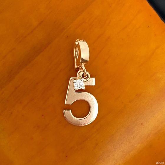 Золотая подвеска с камнем 585пр. вес: 0,76гр