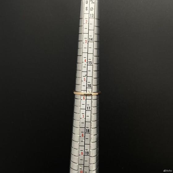 Золотое кольцо с бриллиантами 585пр. размер: 16,3