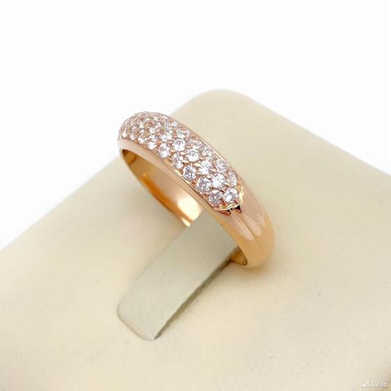 Золотое кольцо с камнями 585пр. размер: 17,7
